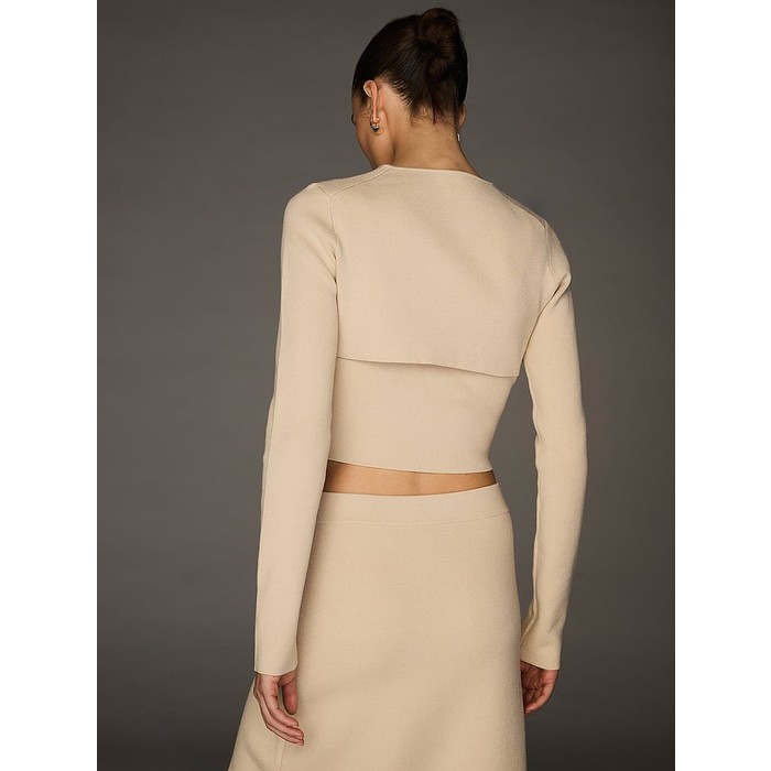 Укороченный кардиган тонкой вязки Atelier Victoria's Secret X Altuzarra, выполненный крючком