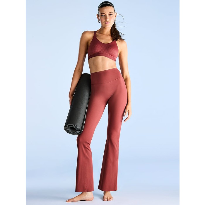 Расклешенные леггинсы VSX Elevate™