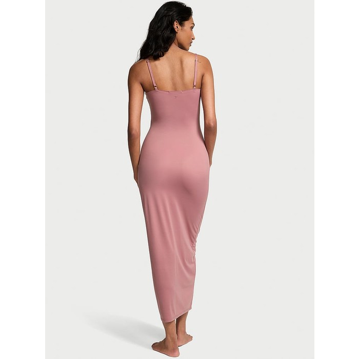 БОДИ от Victoria с инновационным макси-платьем-комбинацией FeatherSoft™