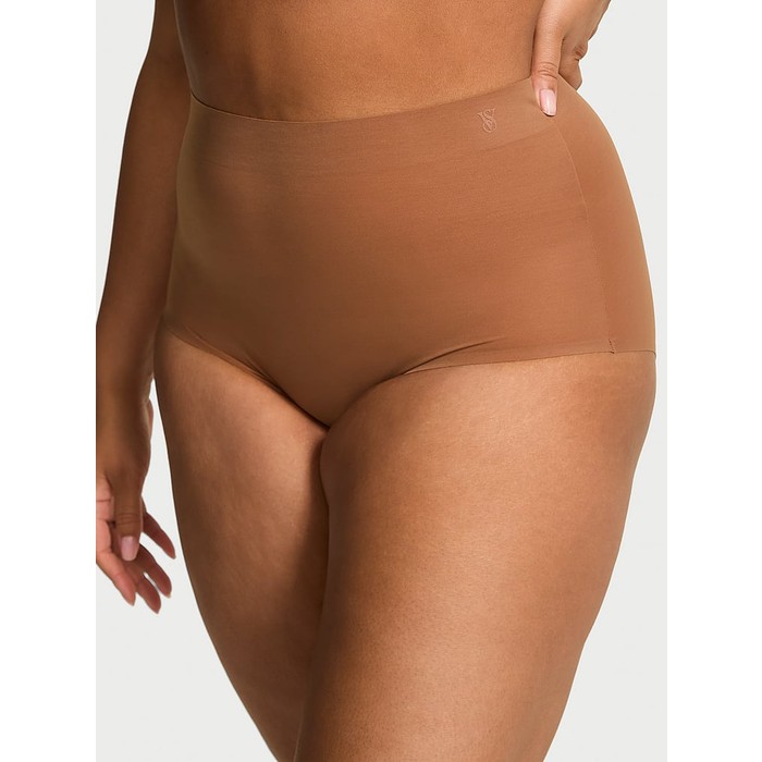 Корректирующее белье от Victoria SheerSmoothing™, короткие трусики с высокой талией.